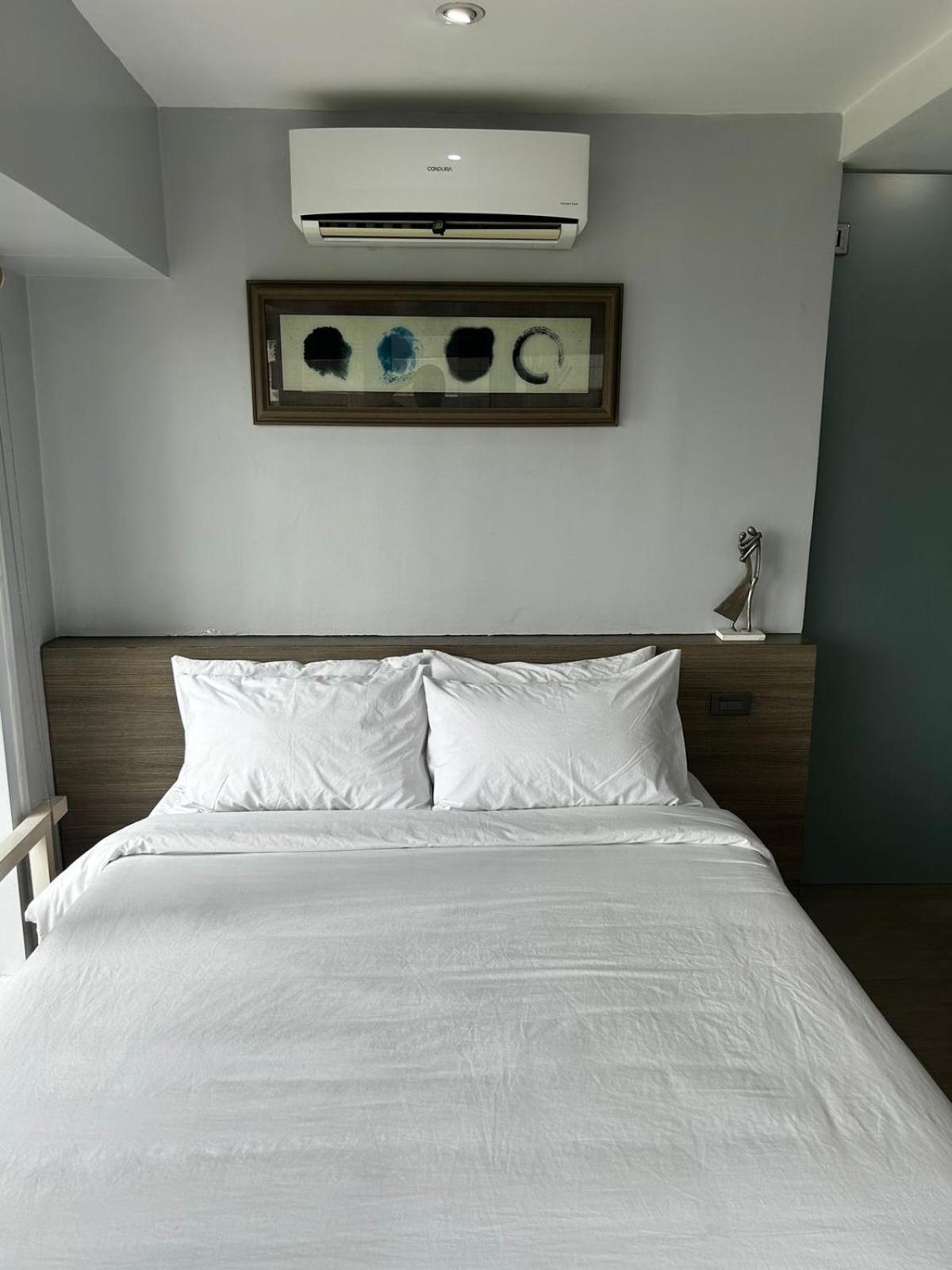 Oasis Regency @ Fort Victoria Bgc Тагуиг Екстериор снимка