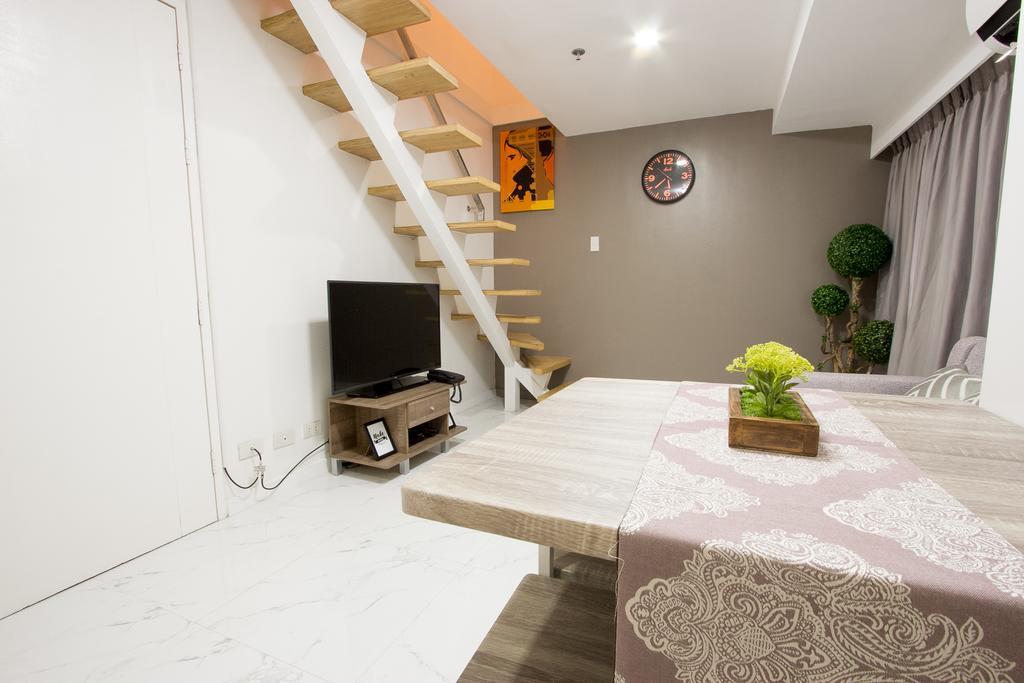 Oasis Regency @ Fort Victoria Bgc Тагуиг Екстериор снимка
