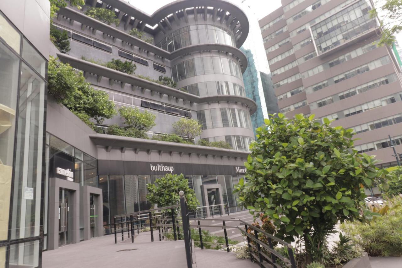 Oasis Regency @ Fort Victoria Bgc Тагуиг Екстериор снимка